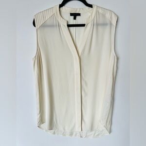 Belstaff Sleeveless Button Down Blouse Top